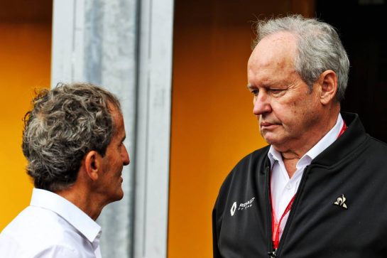 (L to R): Alain Prost (FRA) Renault F1 Team Special Advisor with Jerome Stoll (FRA) Renault Sport F1 President.
23.05.2019. Formula 1 World Championship, Rd 6, Monaco Grand Prix, Monte Carlo, Monaco, Practice Day.
- www.xpbimages.com, EMail: requests@xpbimages.com - copy of publication required for printed pictures. Every used picture is fee-liable. © Copyright: Batchelor / XPB Images