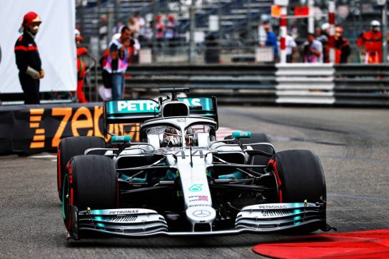 Lewis Hamilton (GBR) Mercedes AMG F1 W10.
23.05.2019. Formula 1 World Championship, Rd 6, Monaco Grand Prix, Monte Carlo, Monaco, Practice Day.
- www.xpbimages.com, EMail: requests@xpbimages.com - copy of publication required for printed pictures. Every used picture is fee-liable. © Copyright: Photo4 / XPB Images