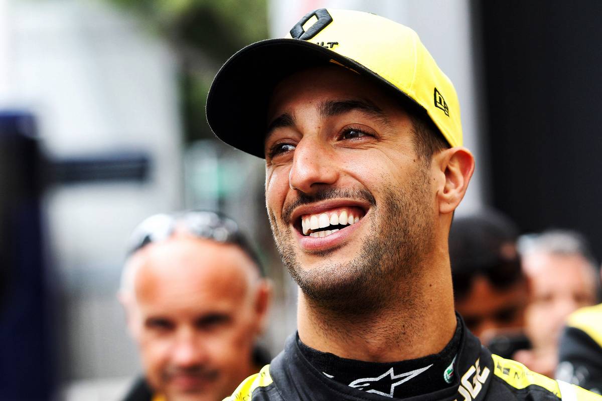 Daniel Ricciardo (AUS) Renault F1 Team.