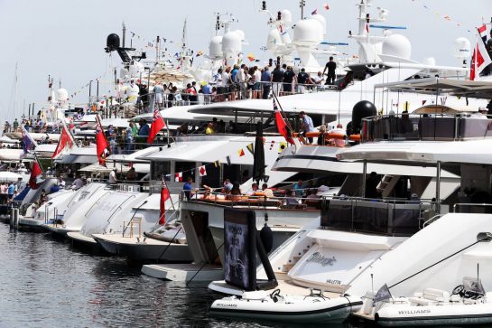 Boats in the scenic Monaco Harbour.
25.05.2019. Formula 1 World Championship, Rd 6, Monaco Grand Prix, Monte Carlo, Monaco, Qualifying Day.
- www.xpbimages.com, EMail: requests@xpbimages.com - copy of publication required for printed pictures. Every used picture is fee-liable. © Copyright: Moy / XPB Images
