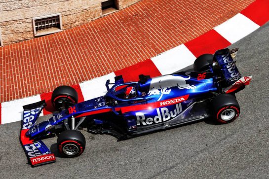 Daniil Kvyat (RUS) Scuderia Toro Rosso STR14.
25.05.2019. Formula 1 World Championship, Rd 6, Monaco Grand Prix, Monte Carlo, Monaco, Qualifying Day.
- www.xpbimages.com, EMail: requests@xpbimages.com - copy of publication required for printed pictures. Every used picture is fee-liable. © Copyright: Moy / XPB Images