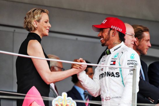 (L to R): Princess Charlene of Monaco on the podium with race winner Lewis Hamilton (GBR) Mercedes AMG F1.
26.05.2019. Formula 1 World Championship, Rd 6, Monaco Grand Prix, Monte Carlo, Monaco, Race Day.
- www.xpbimages.com, EMail: requests@xpbimages.com - copy of publication required for printed pictures. Every used picture is fee-liable. © Copyright: Moy / XPB Images