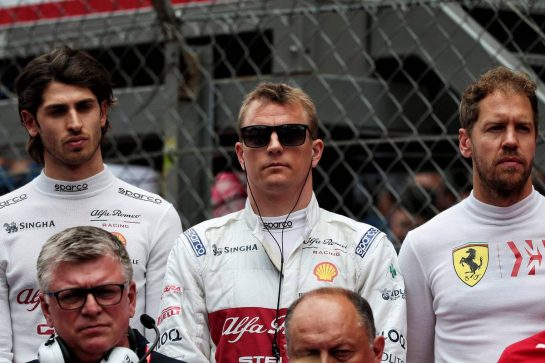 (L to R): Antonio Giovinazzi (ITA) Alfa Romeo Racing; Kimi Raikkonen (FIN) Alfa Romeo Racing; Sebastian Vettel (GER) Ferrari, on the grid.
26.05.2019. Formula 1 World Championship, Rd 6, Monaco Grand Prix, Monte Carlo, Monaco, Race Day.
- www.xpbimages.com, EMail: requests@xpbimages.com - copy of publication required for printed pictures. Every used picture is fee-liable. © Copyright: Photo4 / XPB Images