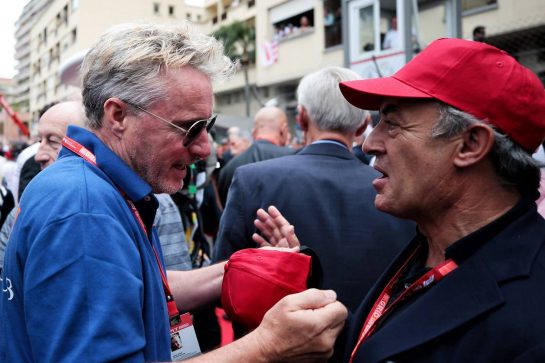 (L to R): Eddie Irvine (GBR) with Jean Alesi (FRA) on the grid.
26.05.2019. Formula 1 World Championship, Rd 6, Monaco Grand Prix, Monte Carlo, Monaco, Race Day.
- www.xpbimages.com, EMail: requests@xpbimages.com - copy of publication required for printed pictures. Every used picture is fee-liable. © Copyright: Photo4 / XPB Images