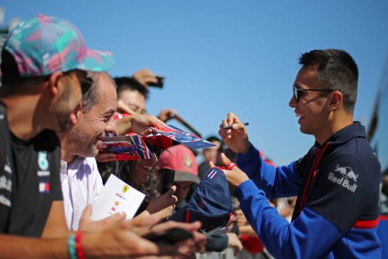 Alexander Albon (THA), Scuderia Toro Rosso 
06.06.2019. Formula 1 World Championship, Rd 7, Canadian Grand Prix, Montreal, Canada, Preparation Day.
- www.xpbimages.com, EMail: requests@xpbimages.com - copy of publication required for printed pictures. Every used picture is fee-liable. © Copyright: Charniaux / XPB Images