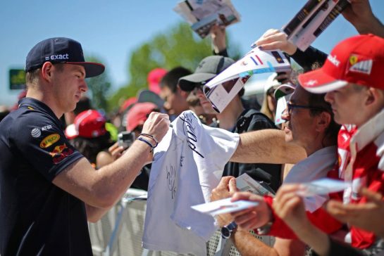 Max Verstappen (NLD), Red Bull Racing 
06.06.2019. Formula 1 World Championship, Rd 7, Canadian Grand Prix, Montreal, Canada, Preparation Day.
- www.xpbimages.com, EMail: requests@xpbimages.com - copy of publication required for printed pictures. Every used picture is fee-liable. © Copyright: Charniaux / XPB Images