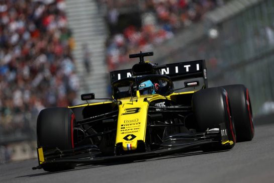Daniel Ricciardo (AUS), Renault F1 Team 
07.06.2019. Formula 1 World Championship, Rd 5, Spanish Grand Prix, Barcelona, Spain, Practice Day.
- www.xpbimages.com, EMail: requests@xpbimages.com - copy of publication required for printed pictures. Every used picture is fee-liable. © Copyright: Charniaux / XPB Images