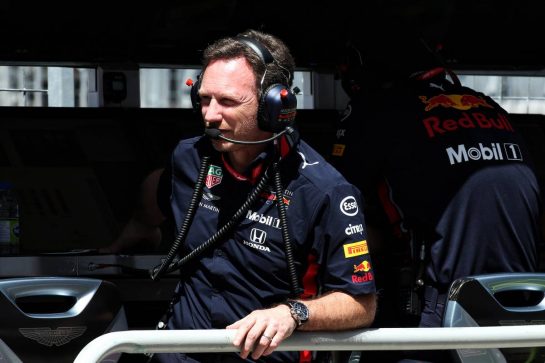 Christian Horner (GBR) Red Bull Racing Team Principal.
08.06.2019. Formula 1 World Championship, Rd 7, Canadian Grand Prix, Montreal, Canada, Qualifying Day.
- www.xpbimages.com, EMail: requests@xpbimages.com - copy of publication required for printed pictures. Every used picture is fee-liable. © Copyright: Batchelor / XPB Images