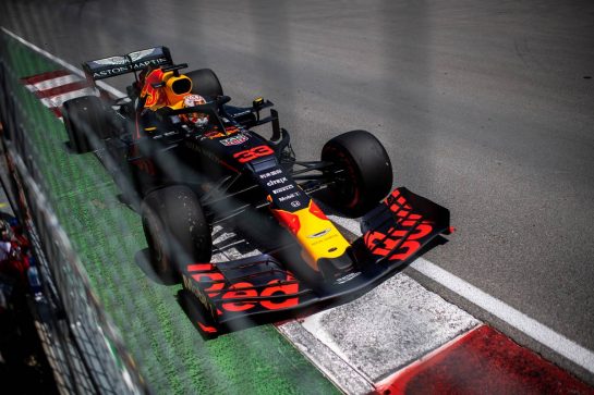 Max Verstappen (NLD) Red Bull Racing RB15.
08.06.2019. Formula 1 World Championship, Rd 7, Canadian Grand Prix, Montreal, Canada, Qualifying Day.
- www.xpbimages.com, EMail: requests@xpbimages.com - copy of publication required for printed pictures. Every used picture is fee-liable. © Copyright: Price / XPB Images