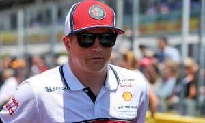 Raikkonen: Driver penalties at odds with 'let them race' policy