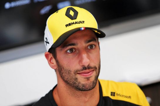 Daniel Ricciardo (AUS) Renault F1 Team.
20.06.2019. Formula 1 World Championship, Rd 8, French Grand Prix, Paul Ricard, France, Preparation Day.
- www.xpbimages.com, EMail: requests@xpbimages.com - copy of publication required for printed pictures. Every used picture is fee-liable. © Copyright: Moy / XPB Images