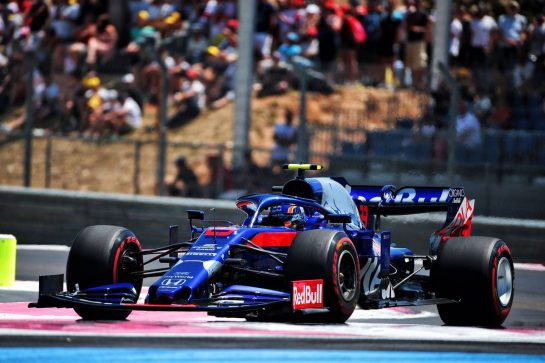 Alexander Albon (THA) Scuderia Toro Rosso STR14.
22.06.2019. Formula 1 World Championship, Rd 8, French Grand Prix, Paul Ricard, France, Qualifying Day.
- www.xpbimages.com, EMail: requests@xpbimages.com - copy of publication required for printed pictures. Every used picture is fee-liable. © Copyright: Photo4 / XPB Images