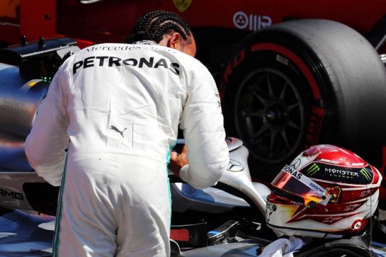 Lewis Hamilton (GBR) Mercedes AMG F1 W10 in qualifying parc ferme.
22.06.2019. Formula 1 World Championship, Rd 8, French Grand Prix, Paul Ricard, France, Qualifying Day.
- www.xpbimages.com, EMail: requests@xpbimages.com - copy of publication required for printed pictures. Every used picture is fee-liable. © Copyright: Photo4 / XPB Images