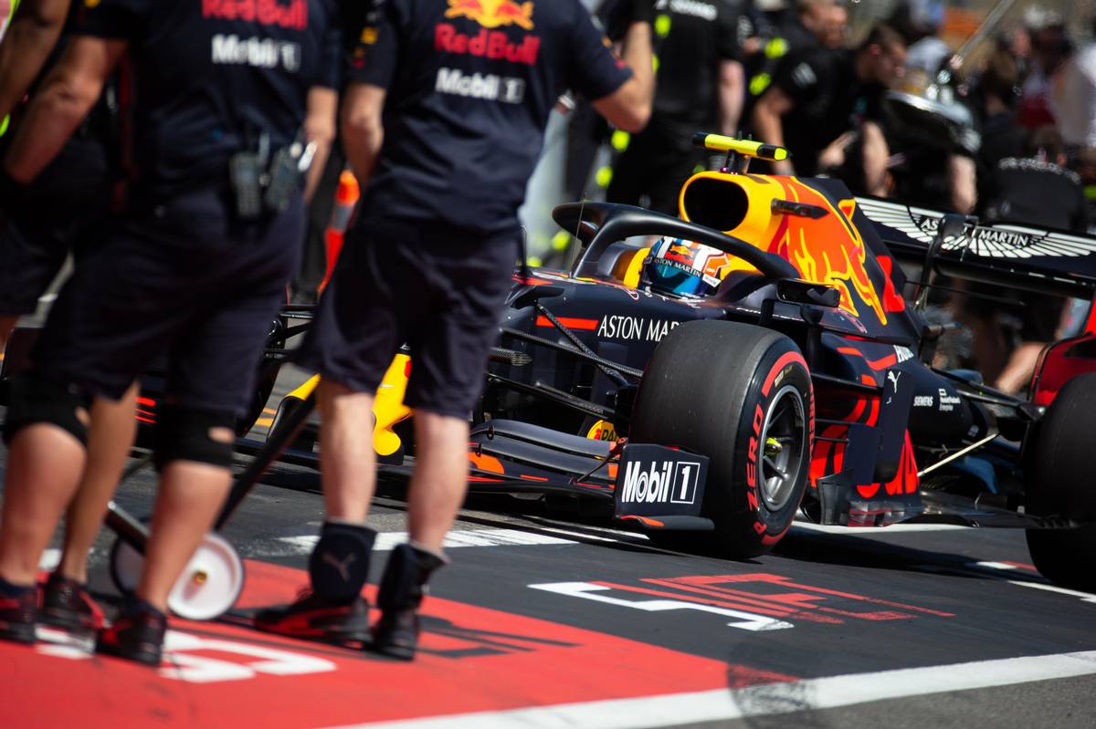 Pierre Gasly (FRA) Red Bull Racing RB15.