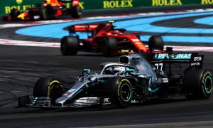 Bottas to 'work hard' to match Hamilton after late scare