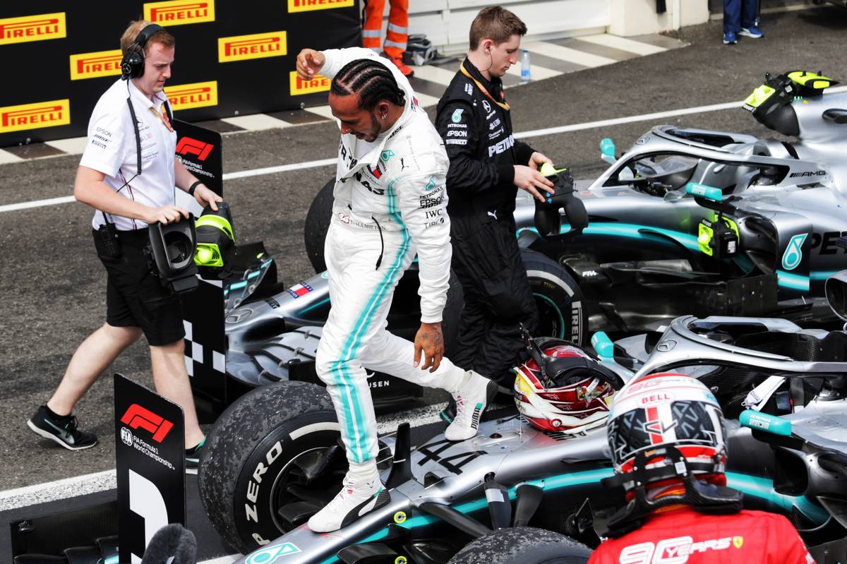Race winner Lewis Hamilton (GBR) Mercedes AMG F1 W10 celebrates in parc ferme.