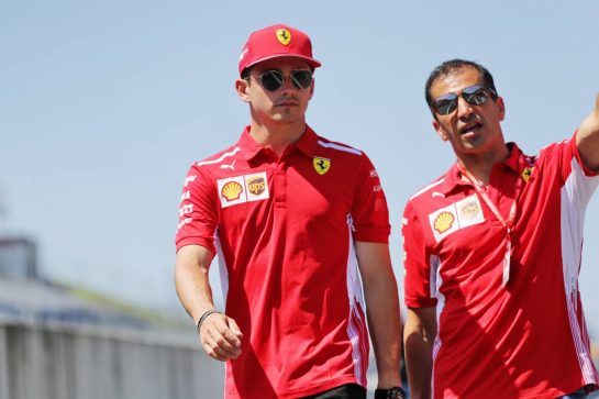 Charles Leclerc (MON) Ferrari walks the circuit with Jock Clear (GBR) Ferrari Engineering Director.
27.06.2019. Formula 1 World Championship, Rd 9, Austrian Grand Prix, Spielberg, Austria, Preparation Day.
 - www.xpbimages.com, EMail: requests@xpbimages.com - copy of publication required for printed pictures. Every used picture is fee-liable. © Copyright: Bearne / XPB Images