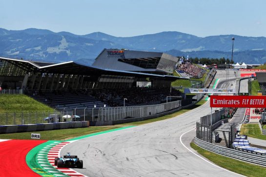 George Russell (GBR) Williams Racing FW42.
28.06.2019. Formula 1 World Championship, Rd 9, Austrian Grand Prix, Spielberg, Austria, Practice Day.
- www.xpbimages.com, EMail: requests@xpbimages.com - copy of publication required for printed pictures. Every used picture is fee-liable. © Copyright: Moy / XPB Images