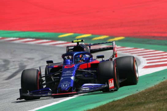 Alexander Albon (THA), Scuderia Toro Rosso 29.06.2019. Formula 1 World Championship, Rd 9, Austrian Grand Prix, Spielberg, Austria, Qualifying Day.- www.xpbimages.com, EMail: requests@xpbimages.com - copy of publication required for printed pictures. Every used picture is fee-liable. © Copyright: Charniaux / XPB Images