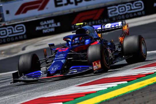 Alexander Albon (THA) Scuderia Toro Rosso STR14.
29.06.2019. Formula 1 World Championship, Rd 9, Austrian Grand Prix, Spielberg, Austria, Qualifying Day.
- www.xpbimages.com, EMail: requests@xpbimages.com - copy of publication required for printed pictures. Every used picture is fee-liable. © Copyright: Moy / XPB Images