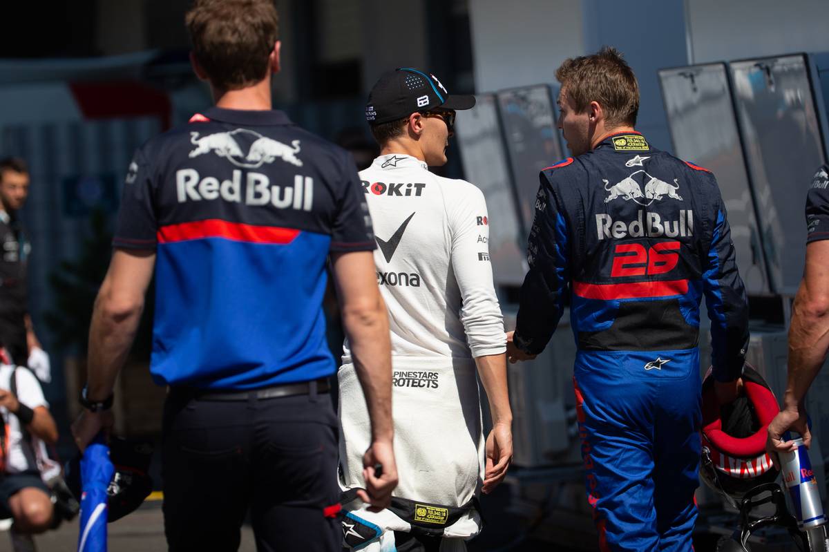 eorge Russell (GBR) Williams Racing with Daniil Kvyat (RUS) Scuderia Toro Rosso. 29.06.2019.