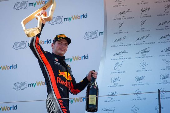 Race winner Max Verstappen (NLD) Red Bull Racing celebrates on the podium.
30.06.2019 Formula 1 World Championship, Rd 9, Austrian Grand Prix, Spielberg, Austria, Race Day.
 - www.xpbimages.com, EMail: requests@xpbimages.com - copy of publication required for printed pictures. Every used picture is fee-liable. © Copyright: Bearne / XPB Images