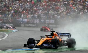 Sainz barred from podium by midfield rivals' gambles