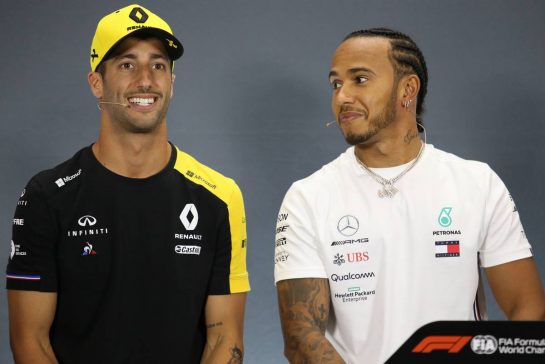 Daniel Ricciardo (AUS), Renault F1 Team and Lewis Hamilton (GBR), Mercedes AMG F1  
11.07.2019. Formula 1 World Championship, Rd 10, British Grand Prix, Silverstone, England, Preparation Day.
- www.xpbimages.com, EMail: requests@xpbimages.com - copy of publication required for printed pictures. Every used picture is fee-liable. © Copyright: Charniaux / XPB Images