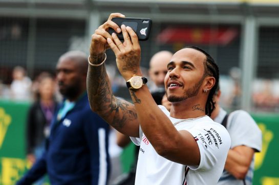 Lewis Hamilton (GBR) Mercedes AMG F1.
11.07.2019. Formula 1 World Championship, Rd 10, British Grand Prix, Silverstone, England, Preparation Day.
- www.xpbimages.com, EMail: requests@xpbimages.com - copy of publication required for printed pictures. Every used picture is fee-liable. © Copyright: Moy / XPB Images