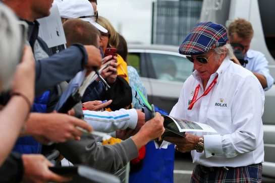 Jackie Stewart (GBR) signs autographs for the fans.
14.07.2019. Formula 1 World Championship, Rd 10, British Grand Prix, Silverstone, England, Race Day.
- www.xpbimages.com, EMail: requests@xpbimages.com - copy of publication required for printed pictures. Every used picture is fee-liable. © Copyright: Moy / XPB Images