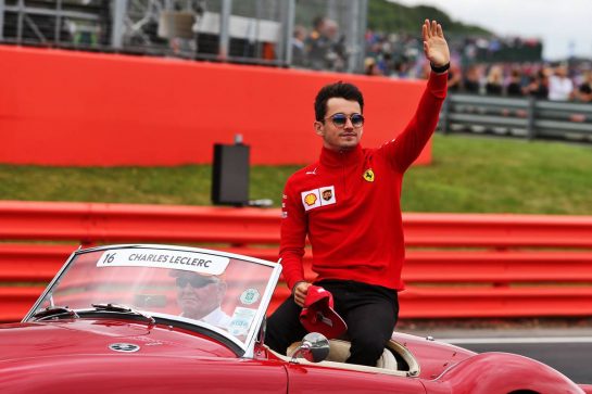 Charles Leclerc (MON) Ferrari on the drivers parade.
14.07.2019. Formula 1 World Championship, Rd 10, British Grand Prix, Silverstone, England, Race Day.
- www.xpbimages.com, EMail: requests@xpbimages.com - copy of publication required for printed pictures. Every used picture is fee-liable. © Copyright: Moy / XPB Images