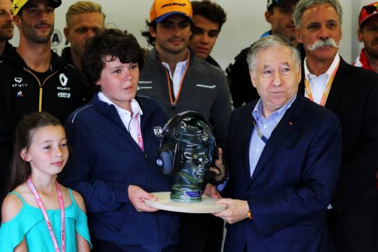 Jean Todt (FRA) FIA President with Justin and Charlotte Whiting (GBR).
14.07.2019. Formula 1 World Championship, Rd 10, British Grand Prix, Silverstone, England, Race Day.
- www.xpbimages.com, EMail: requests@xpbimages.com - copy of publication required for printed pictures. Every used picture is fee-liable. © Copyright: Davenport / XPB Images