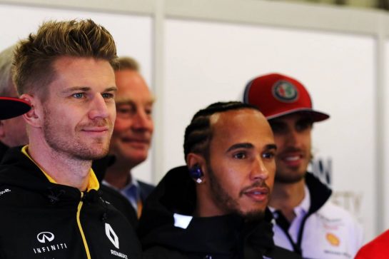 Nico Hulkenberg (GER) Renault F1 Team on the drivers parade.
14.07.2019. Formula 1 World Championship, Rd 10, British Grand Prix, Silverstone, England, Race Day.
- www.xpbimages.com, EMail: requests@xpbimages.com - copy of publication required for printed pictures. Every used picture is fee-liable. © Copyright: Davenport / XPB Images