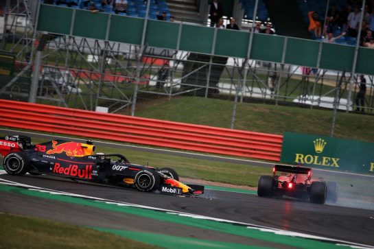 Sebastian Vettel (GER) Ferrari SF90 crashes into the back of Max Verstappen (NLD) Red Bull Racing RB15.14.07.2019. Formula 1 World Championship, Rd 10, British Grand Prix, Silverstone, England, Race Day.- www.xpbimages.com, EMail: requests@xpbimages.com - copy of publication required for printed pictures. Every used picture is fee-liable. © Copyright: Batchelor / XPB Images