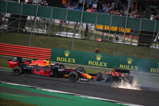 Sebastian Vettel (GER) Ferrari SF90 crashes into the back of Max Verstappen (NLD) Red Bull Racing RB15.
14.07.2019. Formula 1 World Championship, Rd 10, British Grand Prix, Silverstone, England, Race Day.
- www.xpbimages.com, EMail: requests@xpbimages.com - copy of publication required for printed pictures. Every used picture is fee-liable. © Copyright: Batchelor / XPB Images