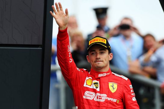 Charles Leclerc (MON) Ferrari celebrates his third position on the podium.
14.07.2019. Formula 1 World Championship, Rd 10, British Grand Prix, Silverstone, England, Race Day.
- www.xpbimages.com, EMail: requests@xpbimages.com - copy of publication required for printed pictures. Every used picture is fee-liable. © Copyright: Moy / XPB Images
