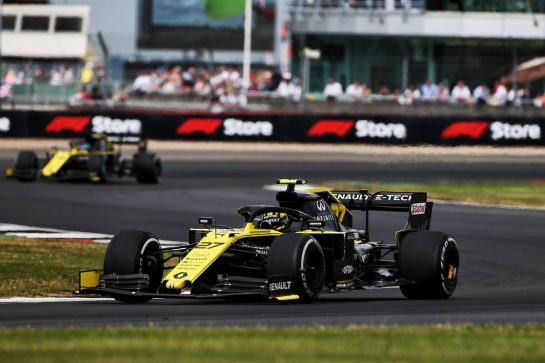 Nico Hulkenberg (GER) Renault F1 Team RS19.
14.07.2019. Formula 1 World Championship, Rd 10, British Grand Prix, Silverstone, England, Race Day.
- www.xpbimages.com, EMail: requests@xpbimages.com - copy of publication required for printed pictures. Every used picture is fee-liable. © Copyright: Moy / XPB Images