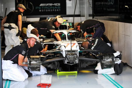 Mercedes AMG F1 W10 of Lewis Hamilton (GBR) Mercedes AMG F1 worked on by mechanics in vintage clothing.
27.07.2019. Formula 1 World Championship, Rd 11, German Grand Prix, Hockenheim, Germany, Qualifying Day.
- www.xpbimages.com, EMail: requests@xpbimages.com - copy of publication required for printed pictures. Every used picture is fee-liable. © Copyright: Batchelor / XPB Images