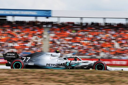 Valtteri Bottas (FIN) Mercedes AMG F1 W10.
27.07.2019. Formula 1 World Championship, Rd 11, German Grand Prix, Hockenheim, Germany, Qualifying Day.
- www.xpbimages.com, EMail: requests@xpbimages.com - copy of publication required for printed pictures. Every used picture is fee-liable. © Copyright: Moy / XPB Images