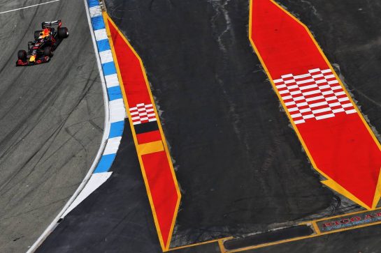 Max Verstappen (NLD) Red Bull Racing RB15.
27.07.2019. Formula 1 World Championship, Rd 11, German Grand Prix, Hockenheim, Germany, Qualifying Day.
- www.xpbimages.com, EMail: requests@xpbimages.com - copy of publication required for printed pictures. Every used picture is fee-liable. © Copyright: Moy / XPB Images