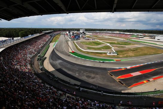 Lewis Hamilton (GBR) Mercedes AMG F1 W10.
27.07.2019. Formula 1 World Championship, Rd 11, German Grand Prix, Hockenheim, Germany, Qualifying Day.
- www.xpbimages.com, EMail: requests@xpbimages.com - copy of publication required for printed pictures. Every used picture is fee-liable. © Copyright: Moy / XPB Images