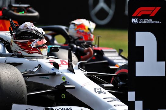 The helmet of Lewis Hamilton (GBR) Mercedes AMG F1 W10 in qualifying parc ferme.
27.07.2019. Formula 1 World Championship, Rd 11, German Grand Prix, Hockenheim, Germany, Qualifying Day.
- www.xpbimages.com, EMail: requests@xpbimages.com - copy of publication required for printed pictures. Every used picture is fee-liable. © Copyright: Batchelor / XPB Images