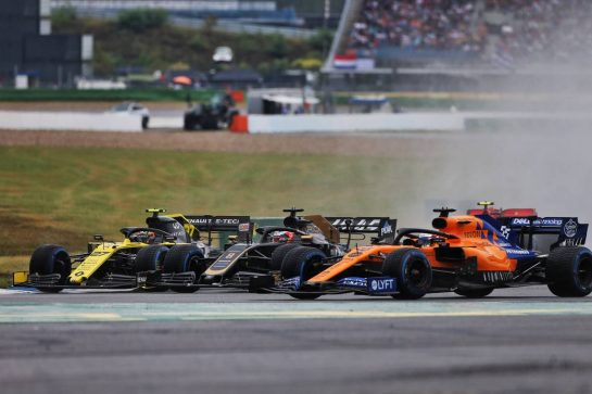 (L to R): Nico Hulkenberg (GER) Renault F1 Team RS19, Romain Grosjean (FRA) Haas F1 Team VF-19, and Carlos Sainz Jr (ESP) McLaren MCL34.
28.07.2019. Formula 1 World Championship, Rd 11, German Grand Prix, Hockenheim, Germany, Race Day.
- www.xpbimages.com, EMail: requests@xpbimages.com - copy of publication required for printed pictures. Every used picture is fee-liable. © Copyright: Moy / XPB Images