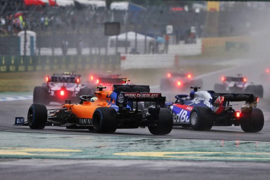 Lando Norris (GBR) McLaren MCL34 and Daniil Kvyat (RUS) Scuderia Toro Rosso STR14.
28.07.2019. Formula 1 World Championship, Rd 11, German Grand Prix, Hockenheim, Germany, Race Day.
- www.xpbimages.com, EMail: requests@xpbimages.com - copy of publication required for printed pictures. Every used picture is fee-liable. © Copyright: Moy / XPB Images