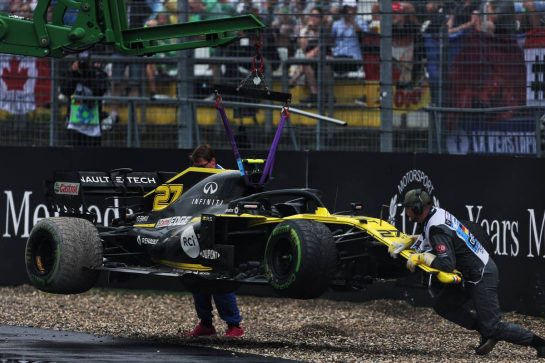 Nico Hulkenberg (GER) Renault F1 Team RS19 retired from the race.
28.07.2019. Formula 1 World Championship, Rd 11, German Grand Prix, Hockenheim, Germany, Race Day.
- www.xpbimages.com, EMail: requests@xpbimages.com - copy of publication required for printed pictures. Every used picture is fee-liable. © Copyright: Charniaux / XPB Images