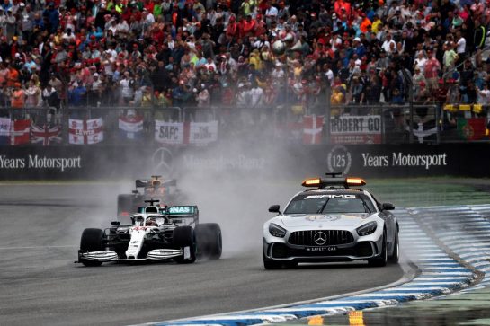 Lewis Hamilton (GBR) Mercedes AMG F1 W10 leads behind the FIA Safety Car.
28.07.2019. Formula 1 World Championship, Rd 11, German Grand Prix, Hockenheim, Germany, Race Day.
- www.xpbimages.com, EMail: requests@xpbimages.com - copy of publication required for printed pictures. Every used picture is fee-liable. © Copyright: Photo4 / XPB Images