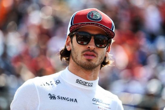 Antonio Giovinazzi (ITA) Alfa Romeo Racing on the grid.
04.08.2019. Formula 1 World Championship, Rd 12, Hungarian Grand Prix, Budapest, Hungary, Race Day.
- www.xpbimages.com, EMail: requests@xpbimages.com - copy of publication required for printed pictures. Every used picture is fee-liable. © Copyright: Moy / XPB Images