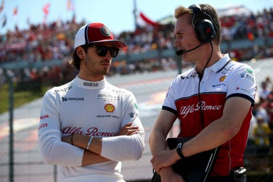 Antonio Giovinazzi (ITA) Alfa Romeo Racing on the grid.
04.08.2019. Formula 1 World Championship, Rd 12, Hungarian Grand Prix, Budapest, Hungary, Race Day.
- www.xpbimages.com, EMail: requests@xpbimages.com - copy of publication required for printed pictures. Every used picture is fee-liable. © Copyright: Batchelor / XPB Images