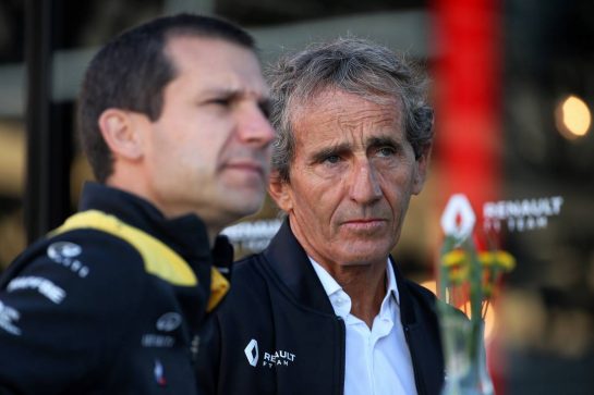Alain Prost (FRA) Renault F1 Team Special Advisor and Remi Taffin (FRA) Renault Sport F1 Engine Technical Director.
30.08.2019. Formula 1 World Championship, Rd 13, Belgian Grand Prix, Spa Francorchamps, Belgium, Practice Day.
- www.xpbimages.com, EMail: requests@xpbimages.com - copy of publication required for printed pictures. Every used picture is fee-liable. © Copyright: Batchelor / XPB Images