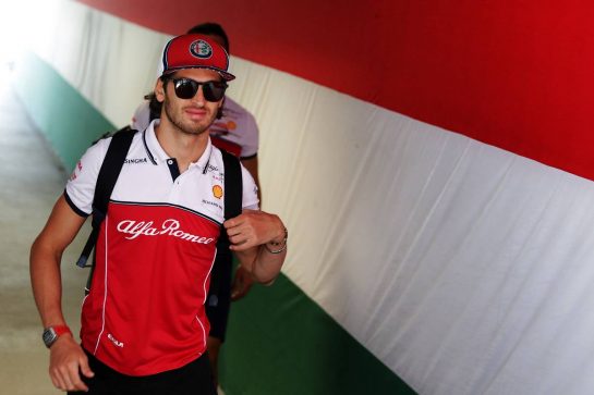 Antonio Giovinazzi (ITA) Alfa Romeo Racing.
01.08.2019. Formula 1 World Championship, Rd 12, Hungarian Grand Prix, Budapest, Hungary, Preparation Day.
- www.xpbimages.com, EMail: requests@xpbimages.com - copy of publication required for printed pictures. Every used picture is fee-liable. © Copyright: Bearne / XPB Images